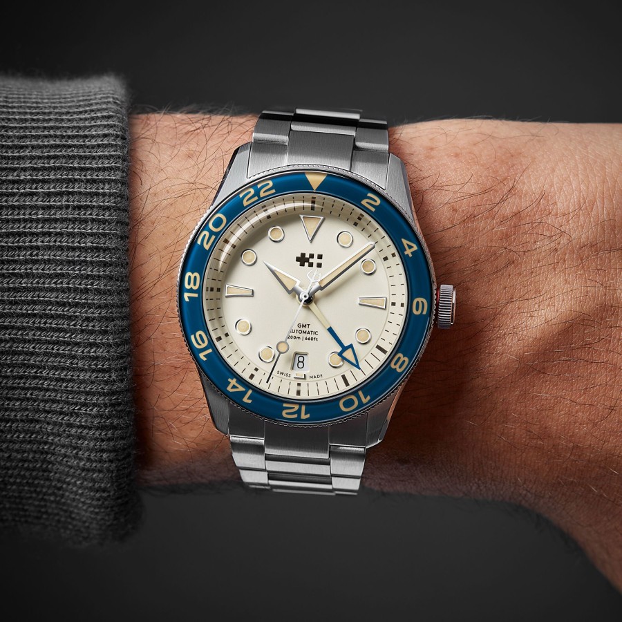 Watches Christopher Ward | C65 Aquitaine Gmt