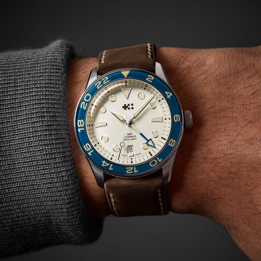 Watches Christopher Ward | C65 Aquitaine Gmt